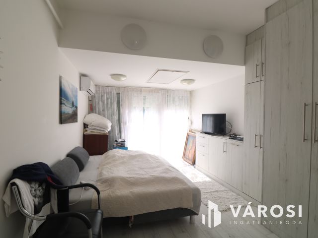 Szerethető,hangulatos családi ház.