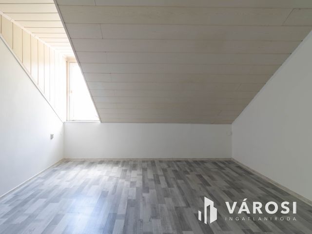 125 m2-es, nappali + 3 szobás családi ház eladó Horton